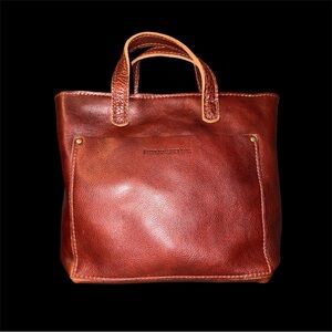 PORTLAND LEATHER Zipper Mini Crossbody Nutmeg